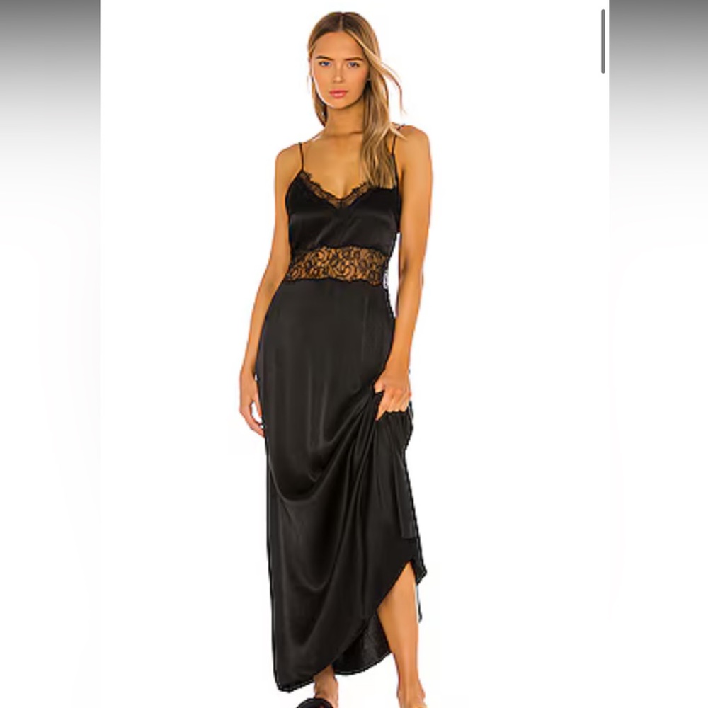 Elegant Black Lace Maxi Dress